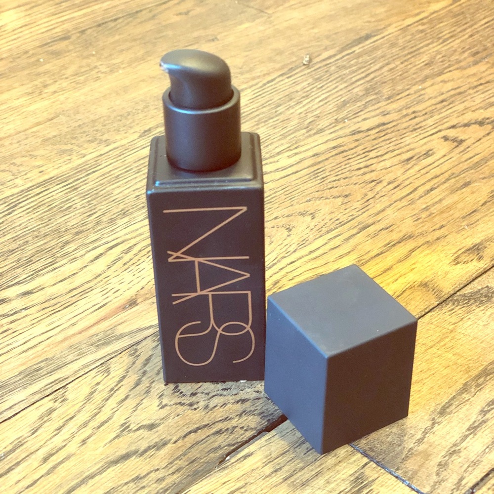 NWOT NARS liquid bronzer in Laguna